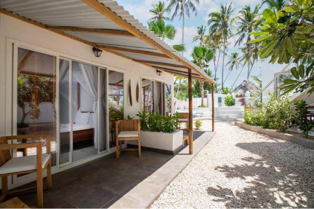 Seashore Beach Hotel Kiwengwa  ภายนอก รูปภาพ