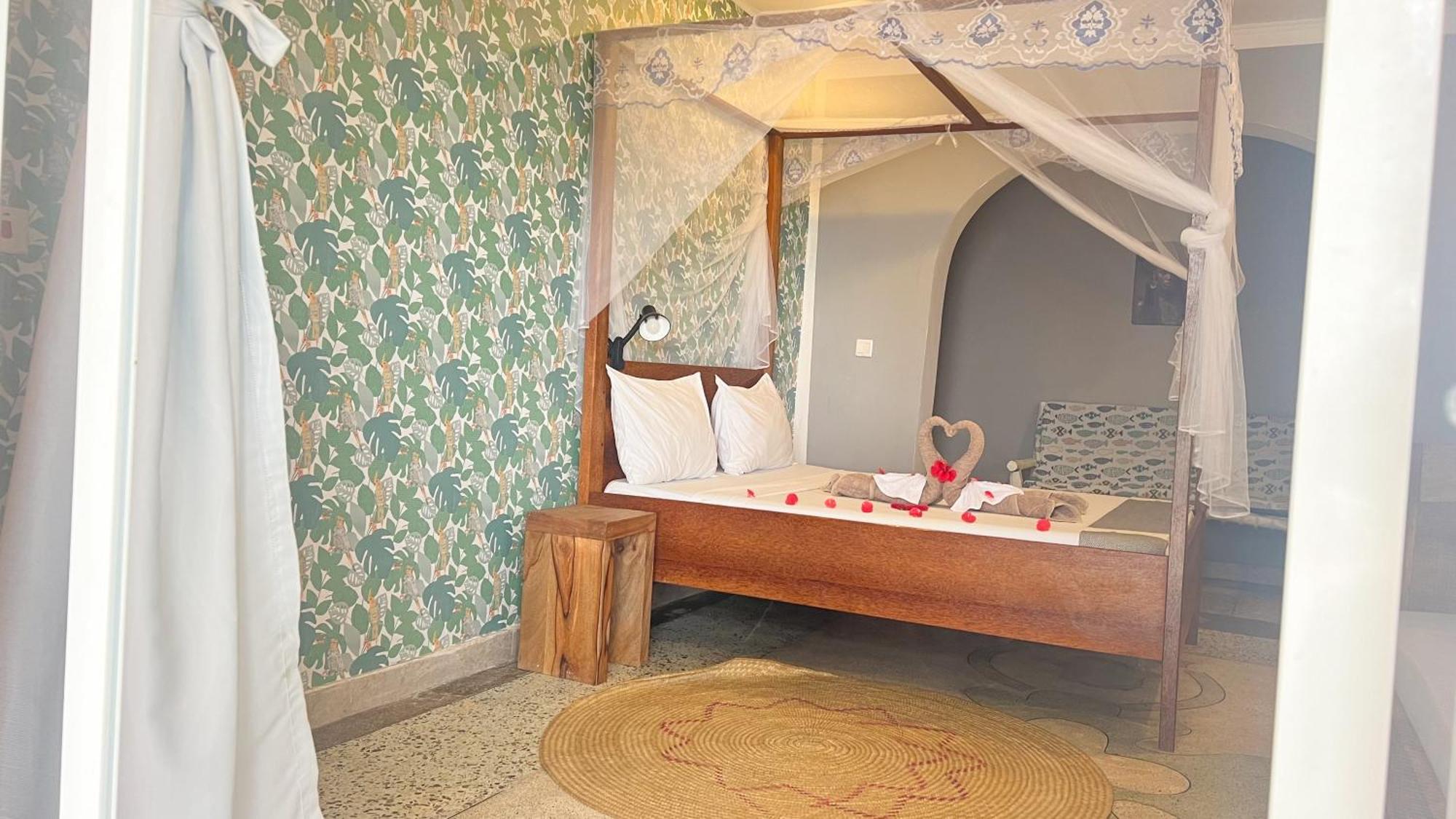 Seashore Beach Hotel Kiwengwa  ภายนอก รูปภาพ